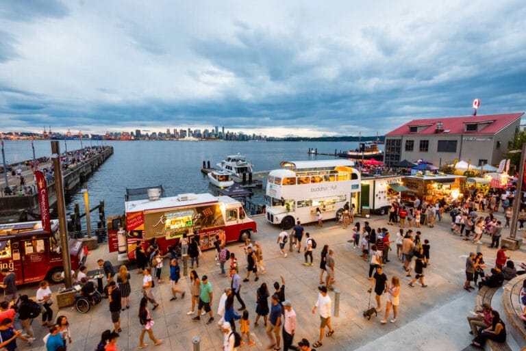 spring-and-summer-markets-around-vancouver