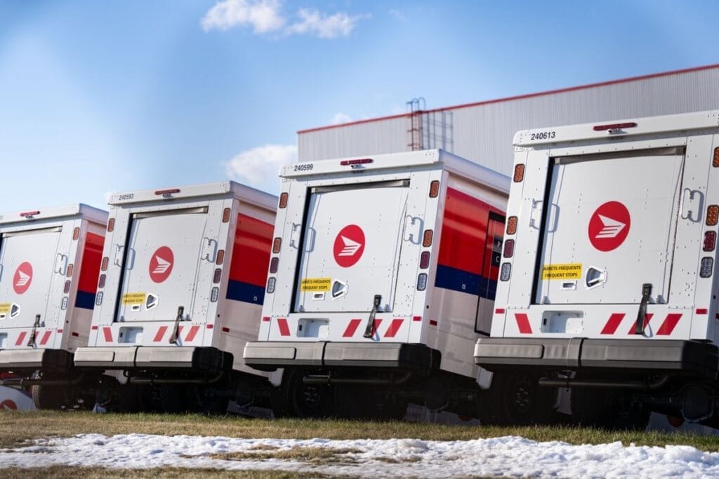 canada-post-operations-to-resume-on-tuesday,-company-says-–-vancouver-is-awesome