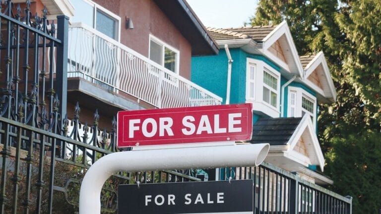 Vancover Home sales April 2025