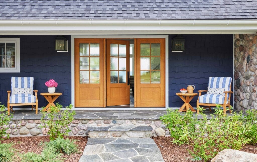 5-exterior-paint-color-trends-boosting-curb-appeal-in-2025plus-the-exact-shades-to-try