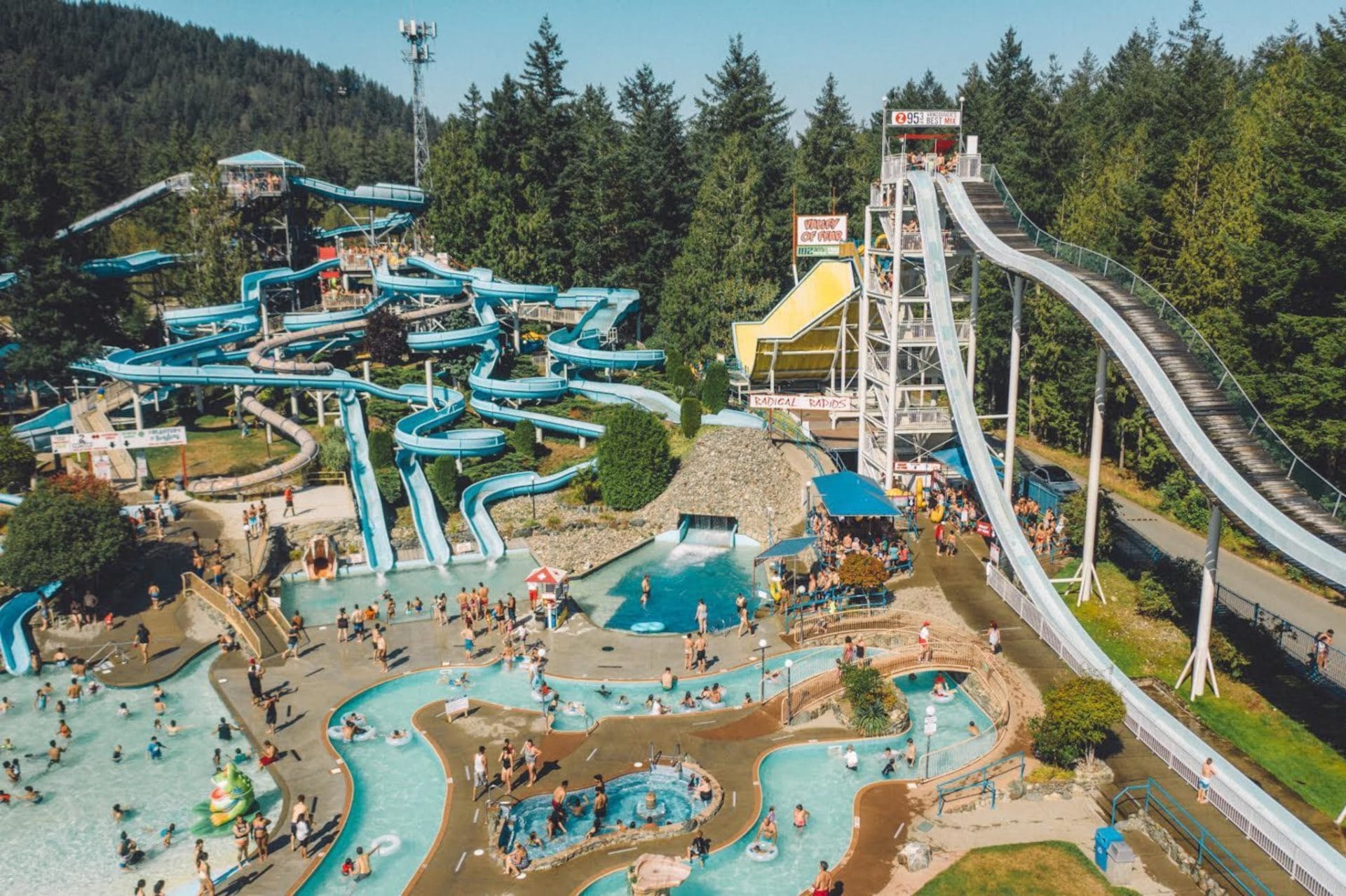 all-the-water-slide-parks-near-metro-vancouver-to-visit-this-summer